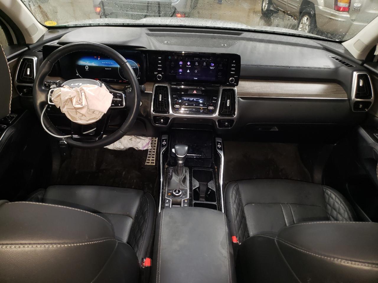 2022 Kia Sorento - Image 8