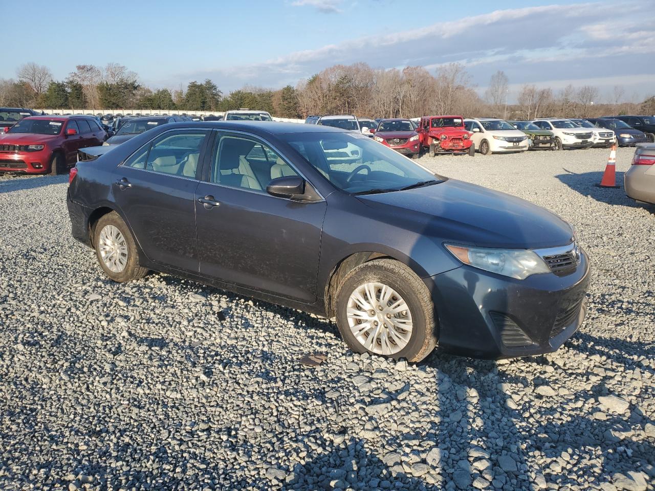 2014 Toyota Camry - Image 4