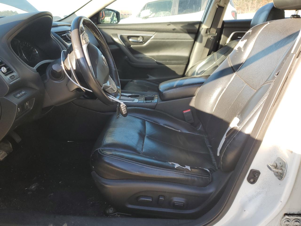 2016 Nissan Altima - Image 7