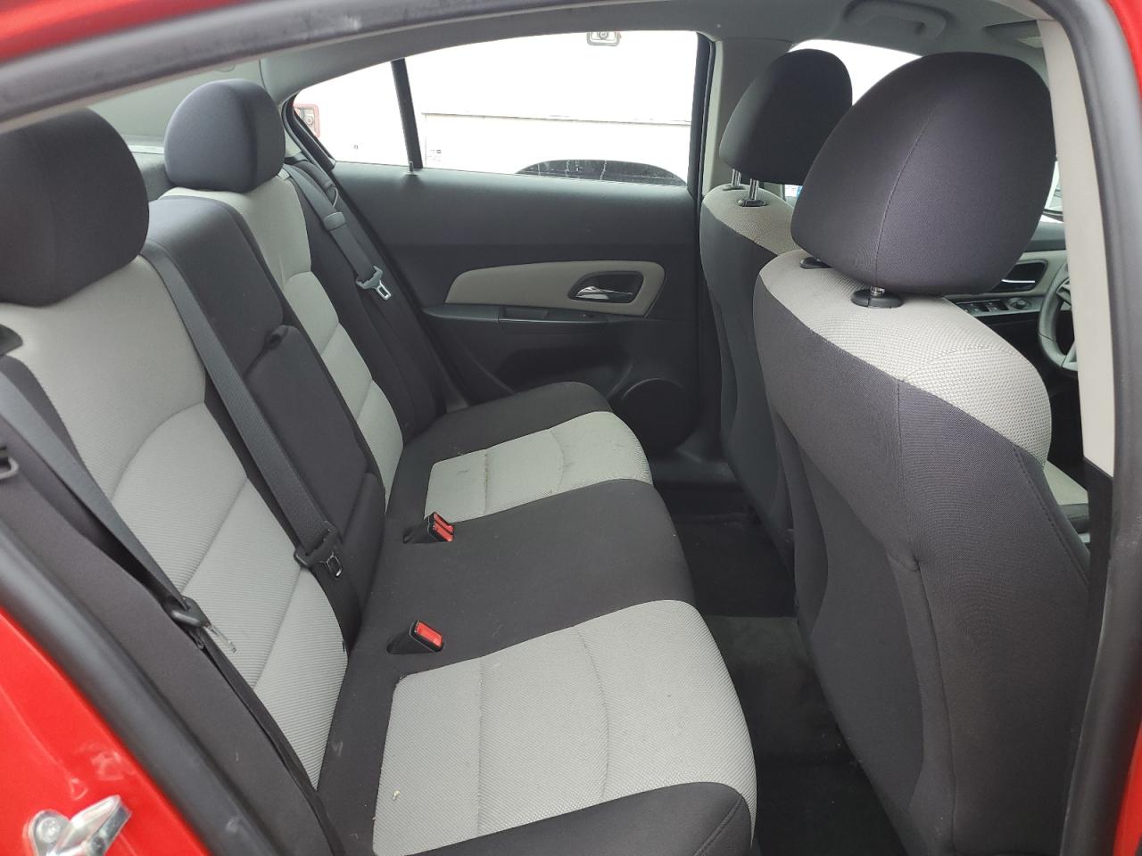 2014 Chevrolet Cruze - Image 10