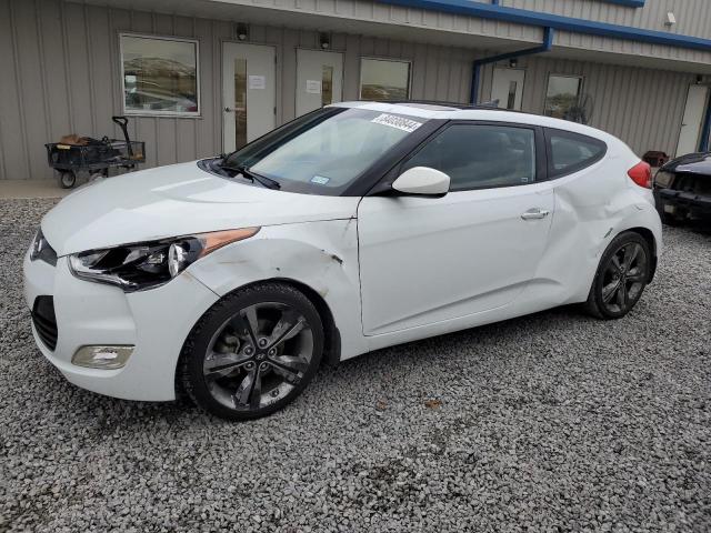  HYUNDAI VELOSTER 2016 Белый