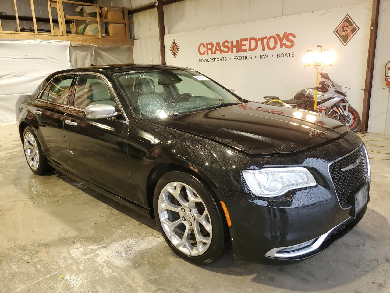 VIN 2C3CCAPT4GH118945 2016 CHRYSLER 300 no.4