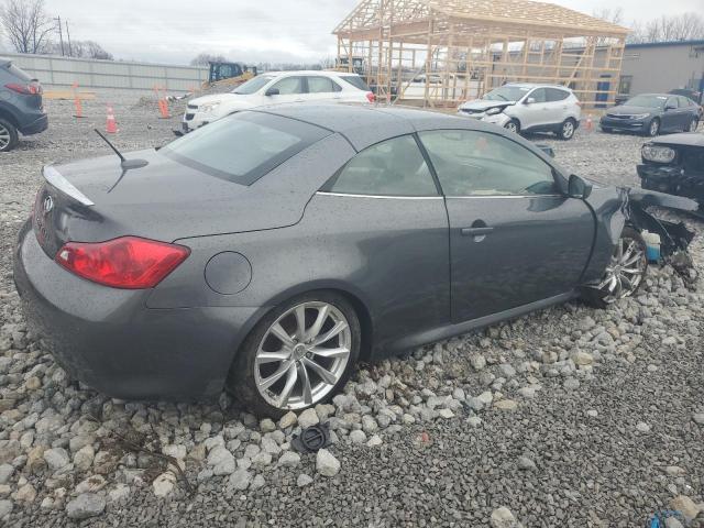  INFINITI Q60 2015 Серый