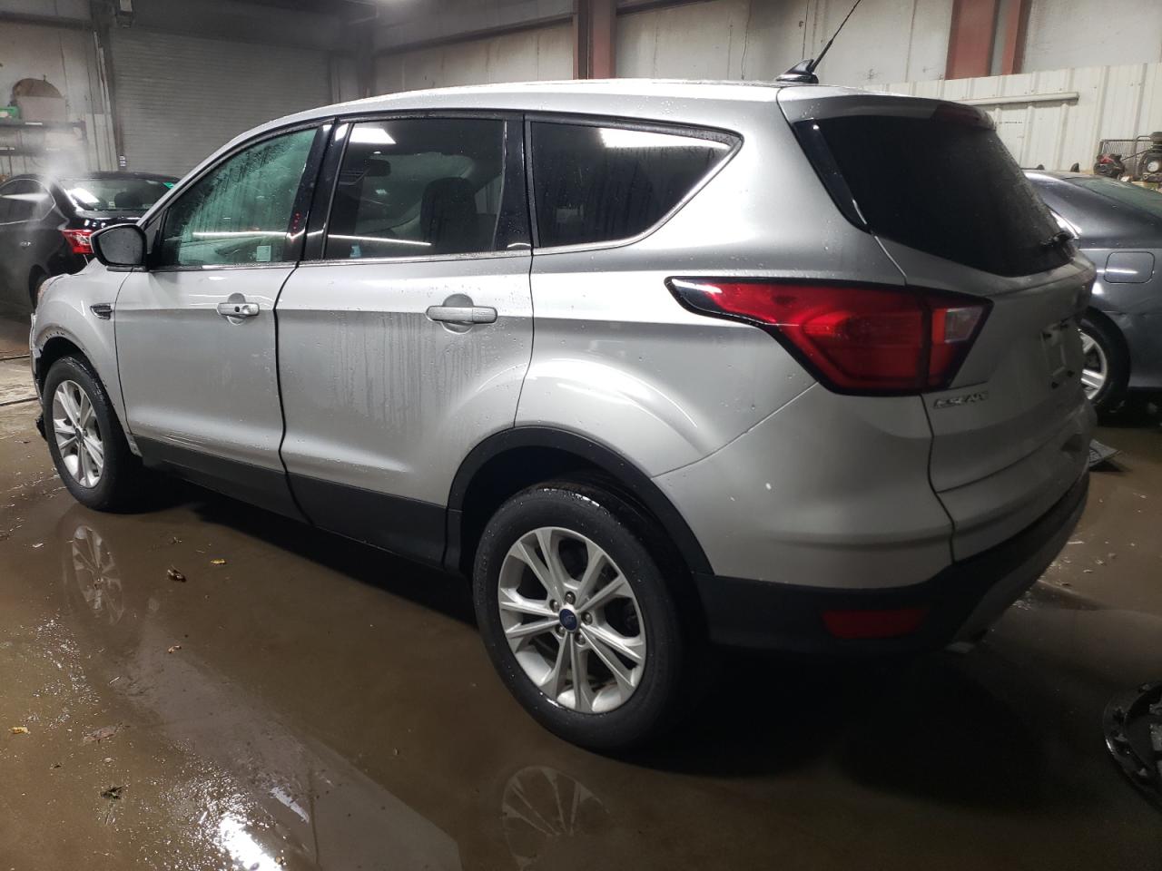 2019 Ford Escape - Image 2