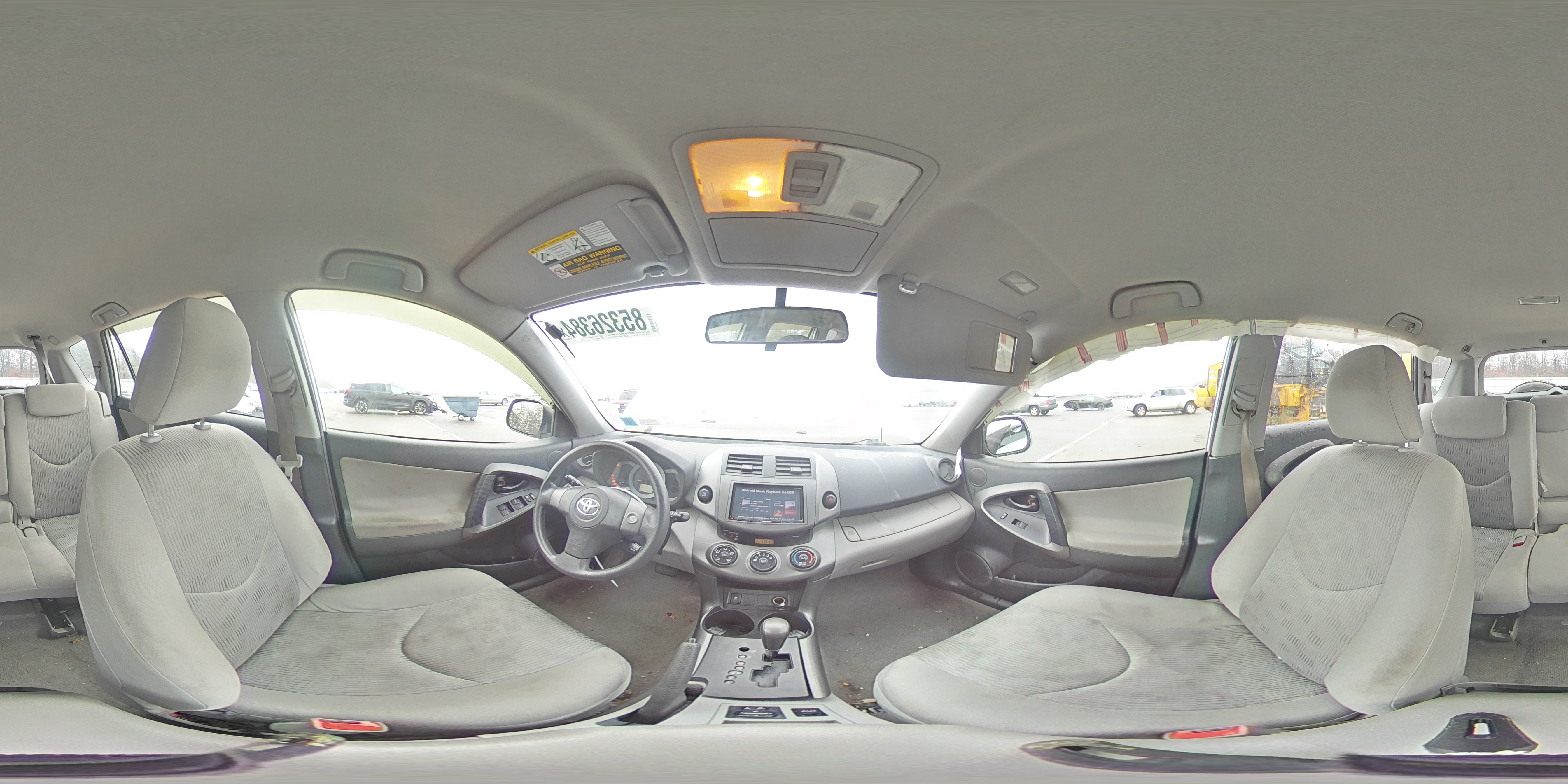2010 Toyota RAV 4 - Image 12