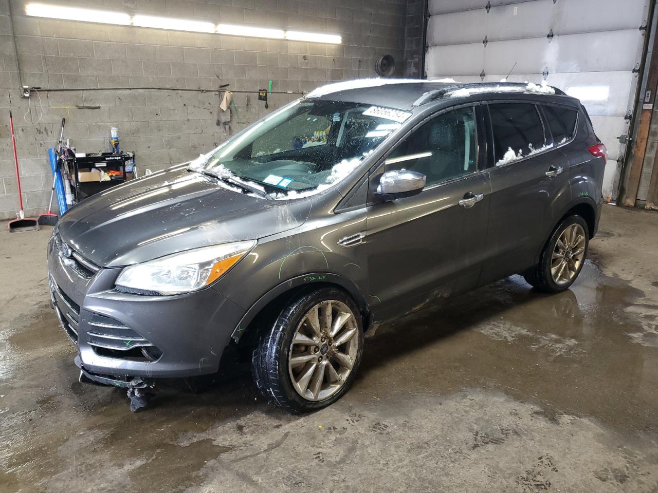 VIN 1FMCU9GX5FUC72890 2015 FORD ESCAPE no.1