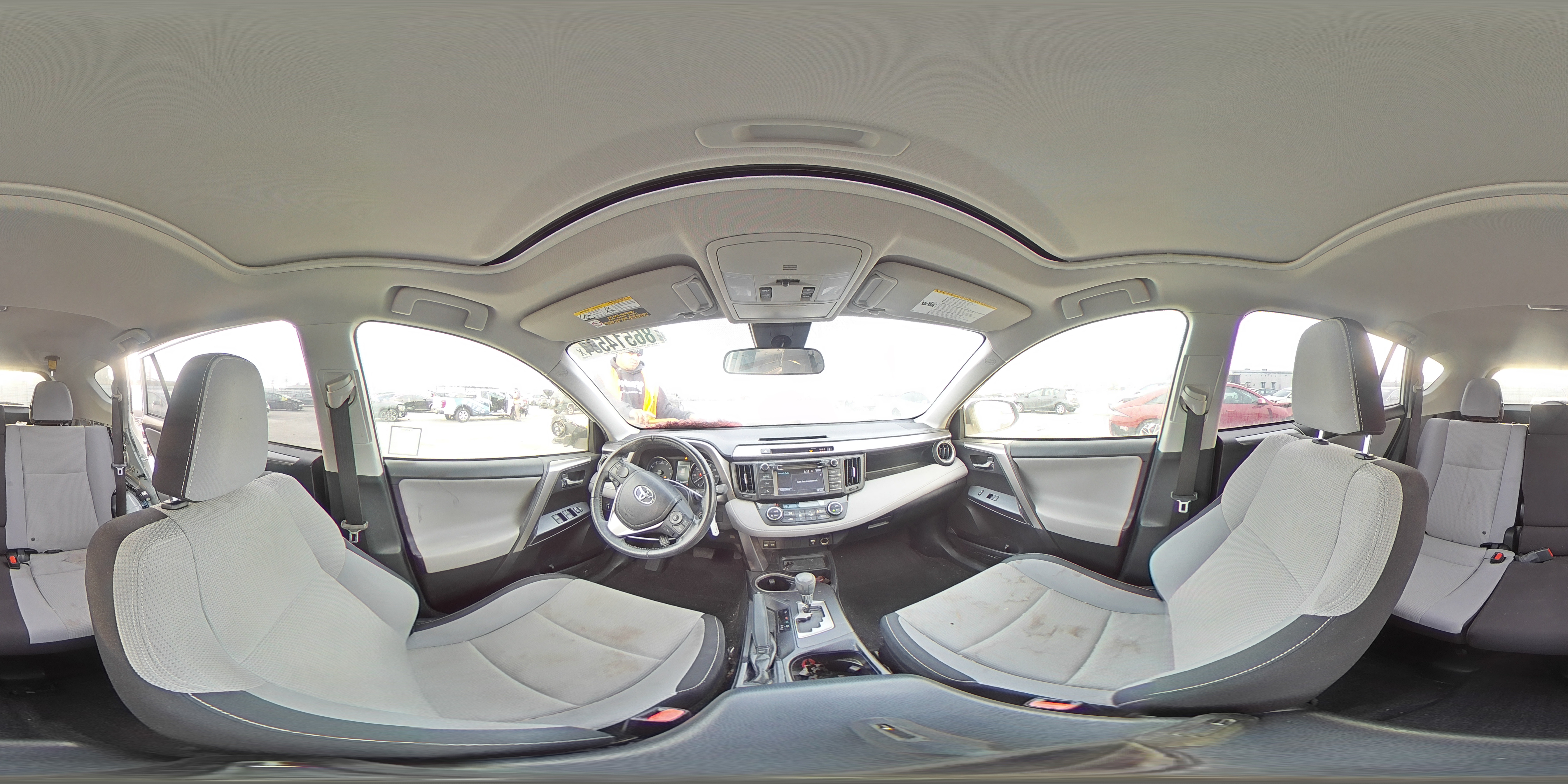 2017 Toyota RAV 4 - Image 14