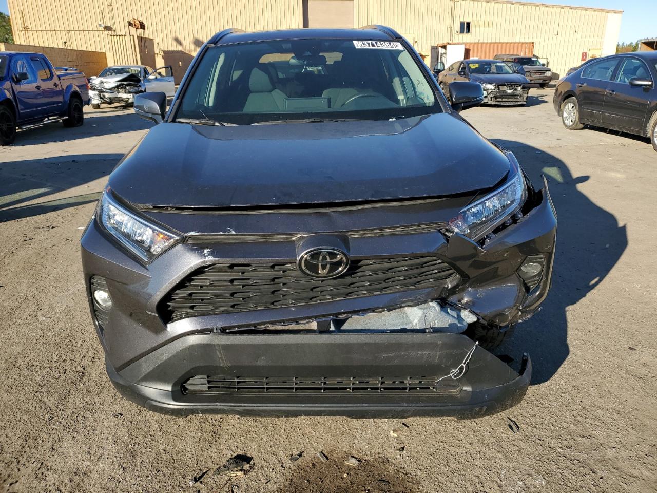 2021 Toyota RAV 4 - Image 5