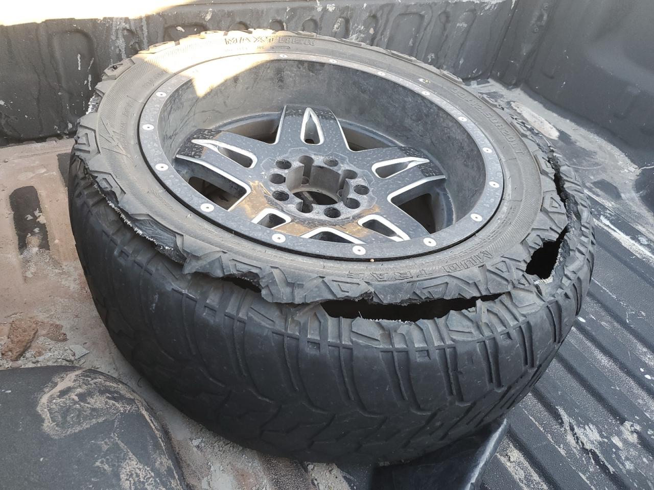 2012 Toyota Tundra Crewmax Sr5 VIN: 5TFEY5F12CX116680 Lot: 81830564