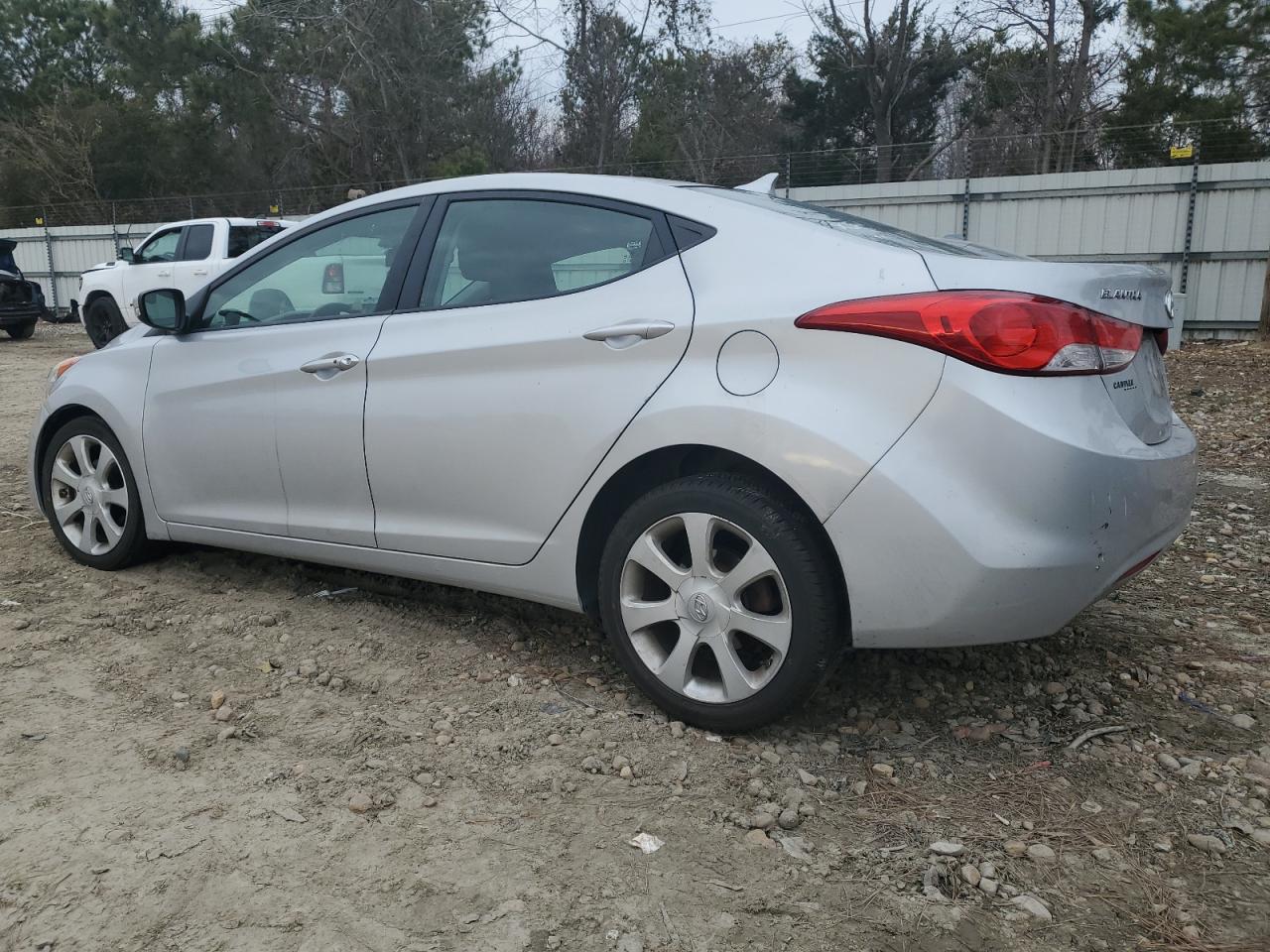 VIN KMHDH4AE0DU640358 2013 HYUNDAI ELANTRA no.2