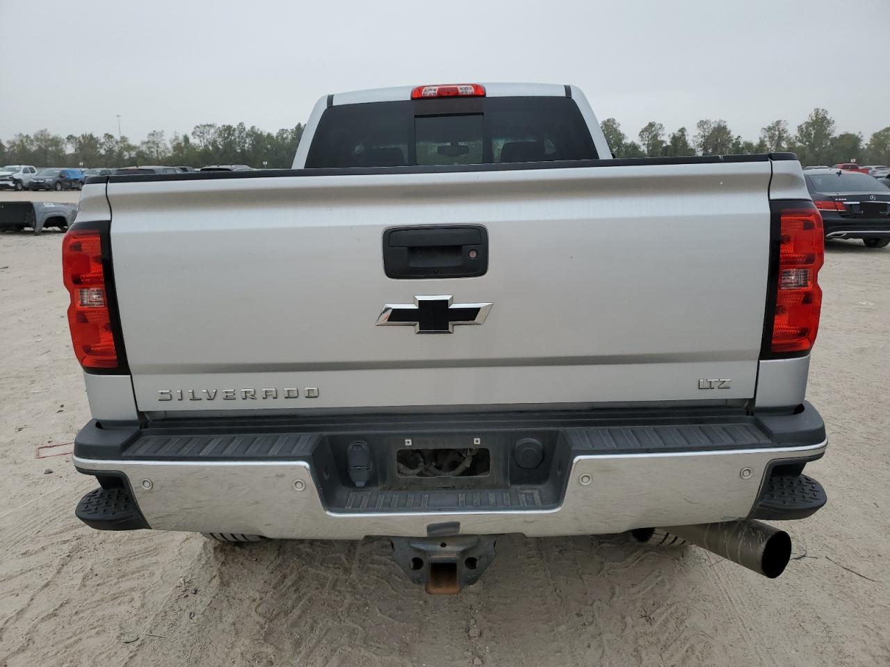 2016 Chevrolet Silverado K2500 Heavy Duty Ltz VIN: 1GC1KWE87GF131787 Lot: 82561434