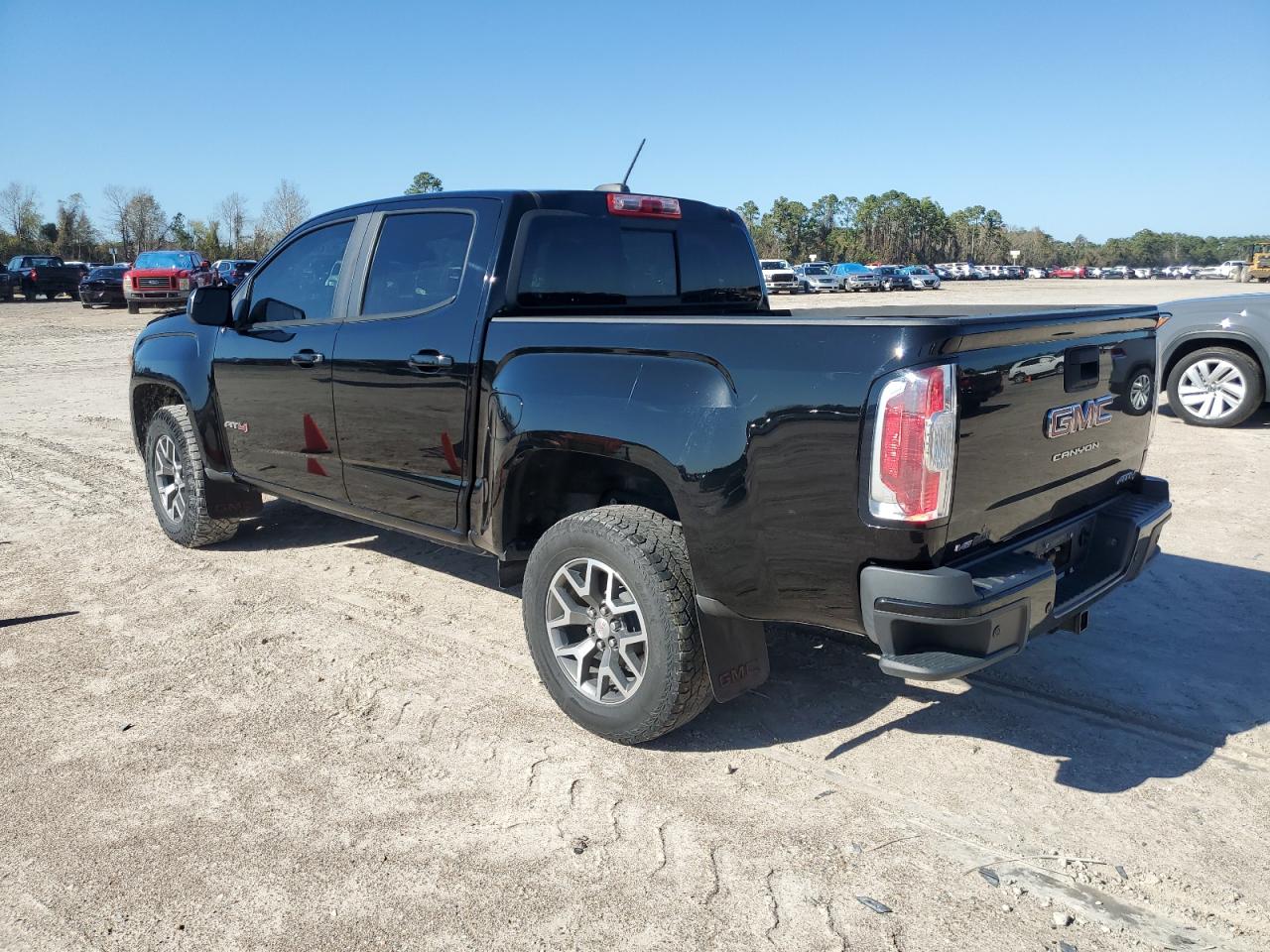 VIN 1GTG6FEN4M1129122 2021 GMC CANYON no.2