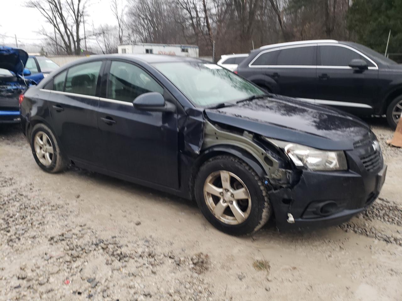 VIN 1G1PC5SBXD7295924 2013 CHEVROLET CRUZE no.4