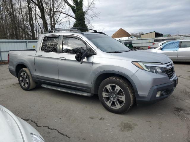  HONDA RIDGELINE 2017 Srebrny