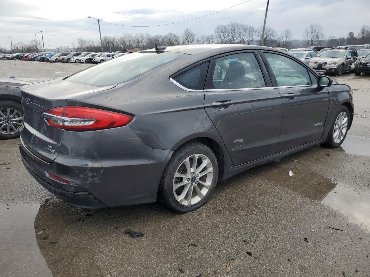 VIN 3FA6P0LU4KR110496 2019 FORD FUSION no.3