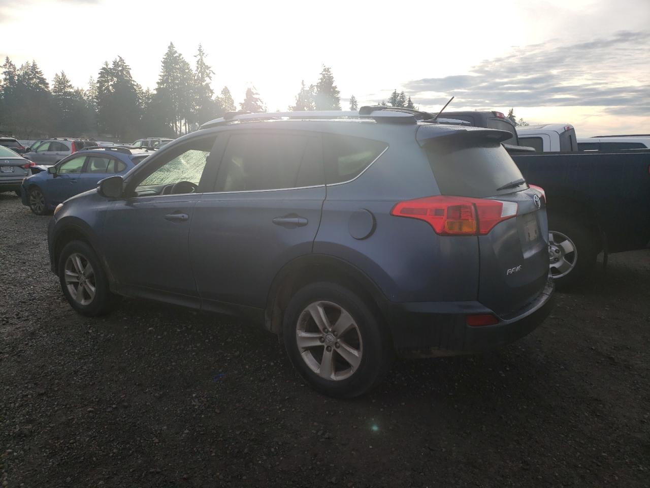 2014 Toyota RAV 4 - Image 2