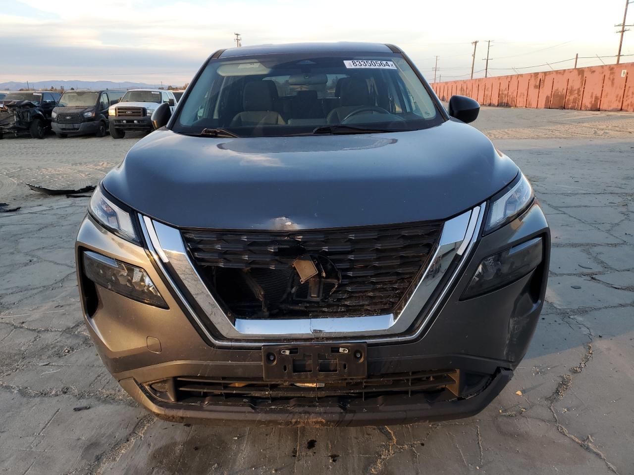 2021 Nissan Rogue - Image 5