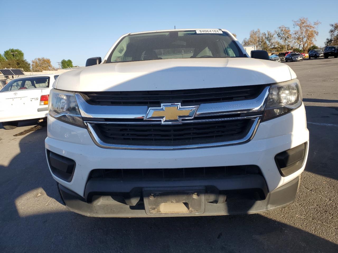 VIN 1GCHSBEA2J1186713 2018 CHEVROLET COLORADO no.5