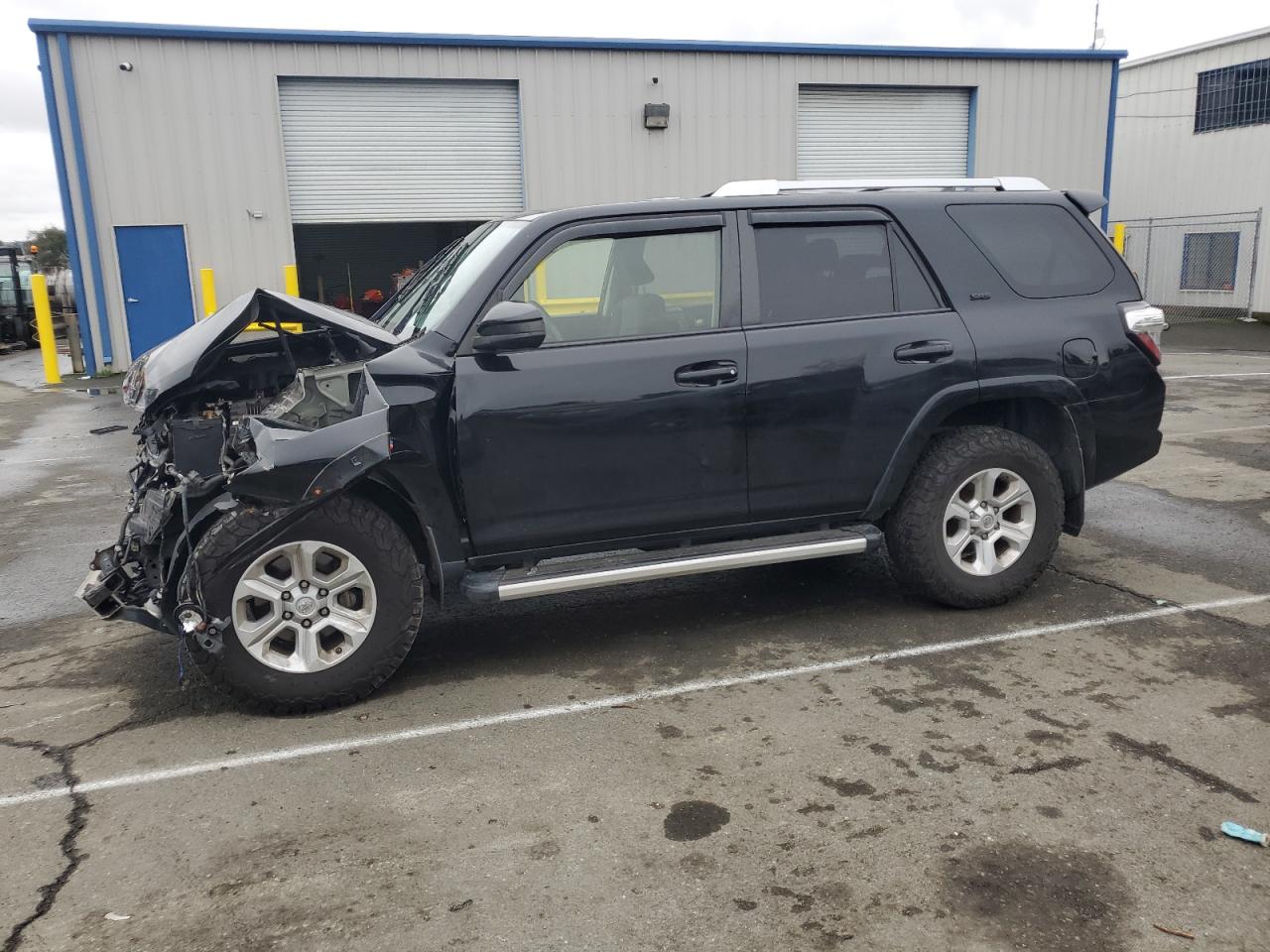 VIN JTEBU5JRXF5224570 2015 TOYOTA 4RUNNER no.1