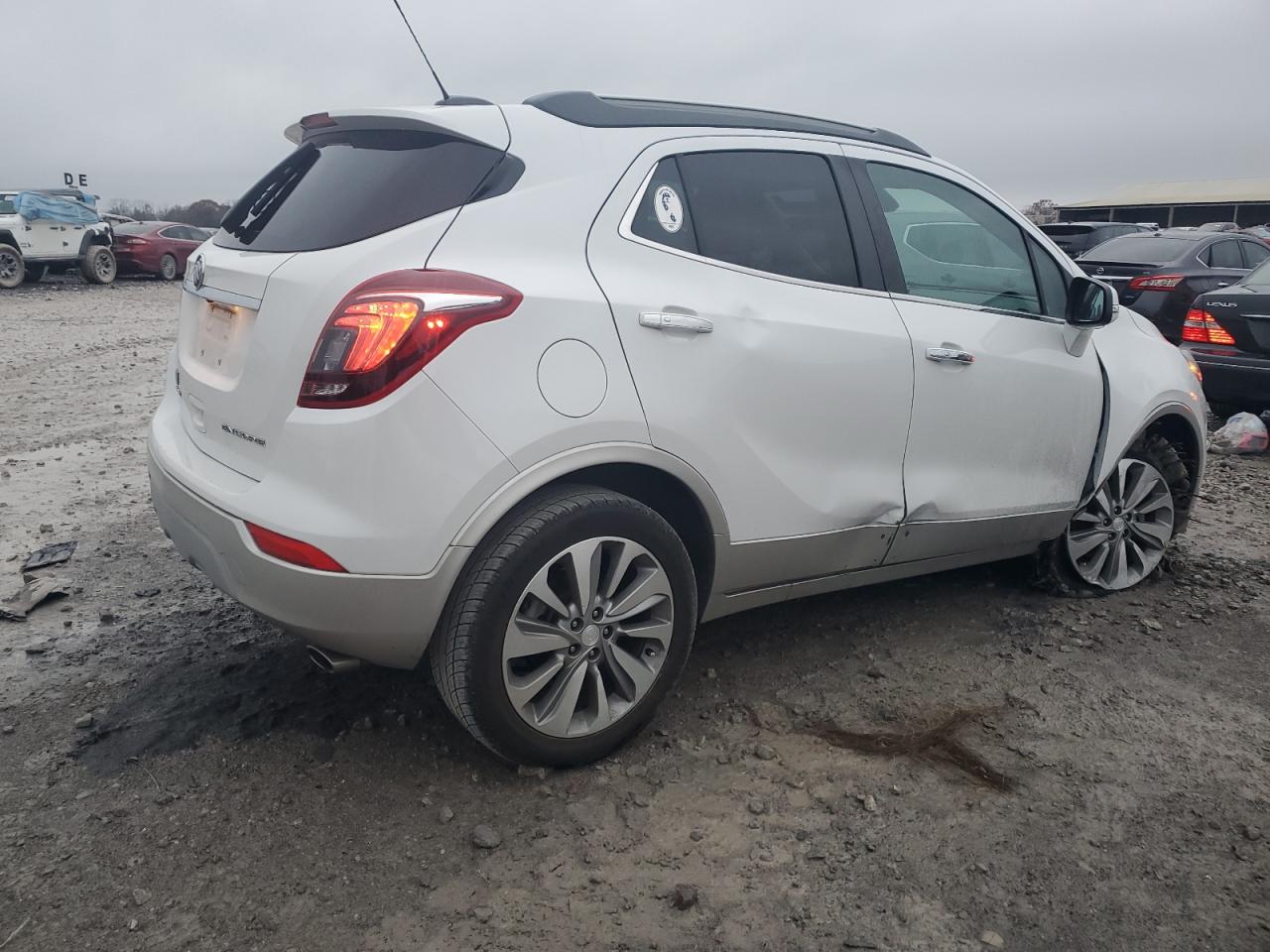 VIN KL4CJASB5JB675082 2018 BUICK ENCORE no.3