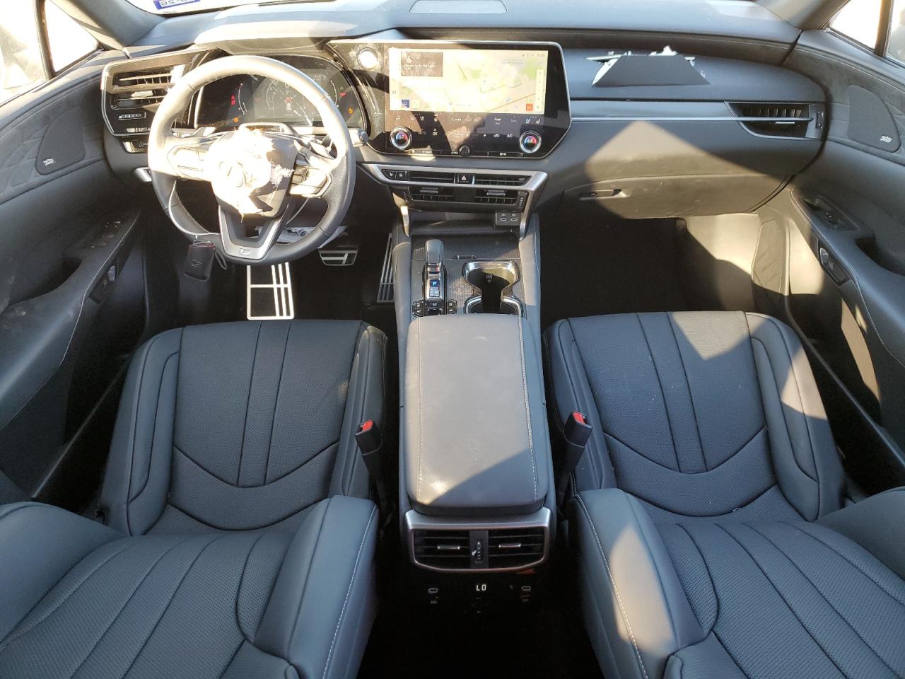2024 Lexus RX - Image 8