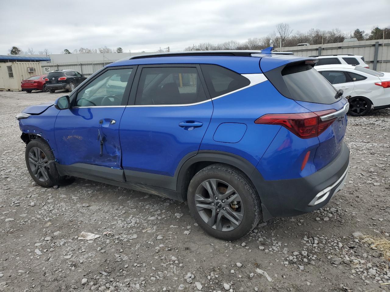2023 Kia Seltos - Image 2