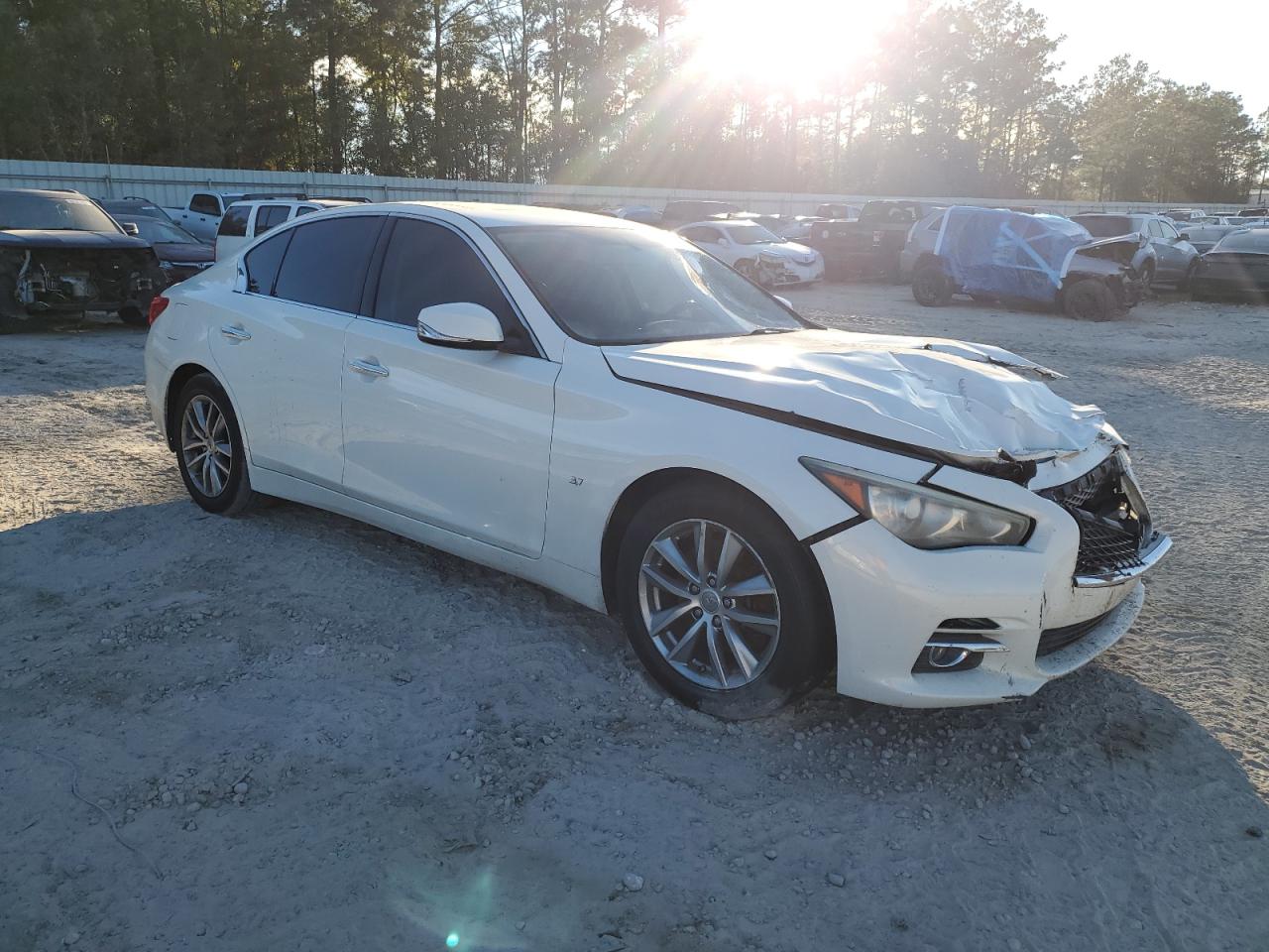 2014 Infiniti Q50 - Image 4
