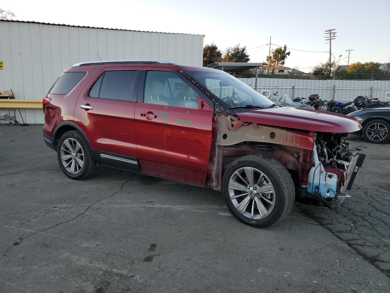 VIN 1FM5K7F81JGB32484 2018 FORD EXPLORER no.4