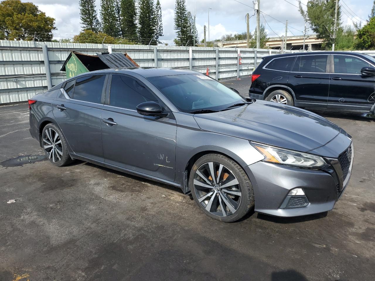 VIN 1N4BL4CV2KC183939 2019 NISSAN ALTIMA no.4