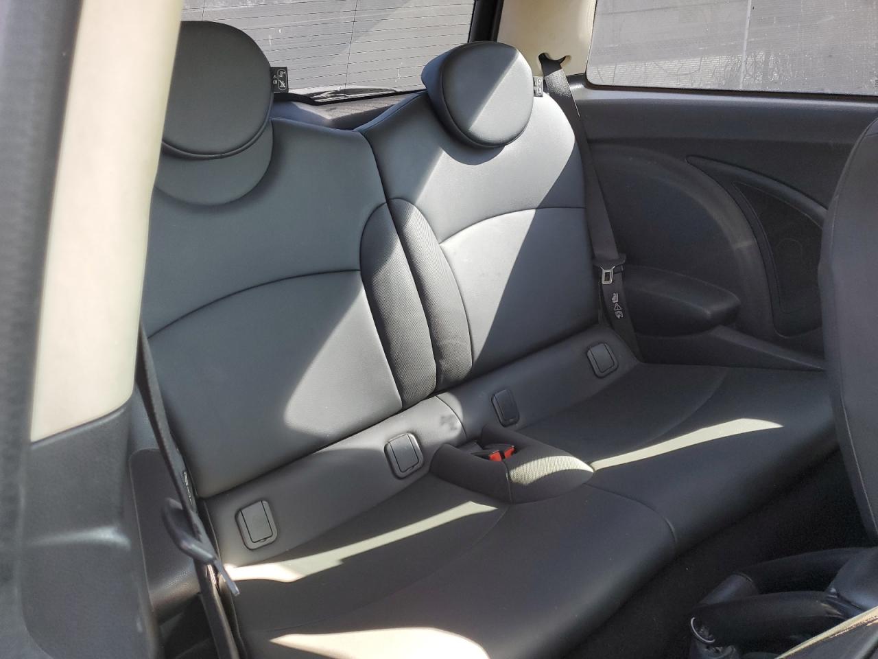 2011 Mini Cooper S VIN: WMWSV3C52BTY12661 Lot: 84535934