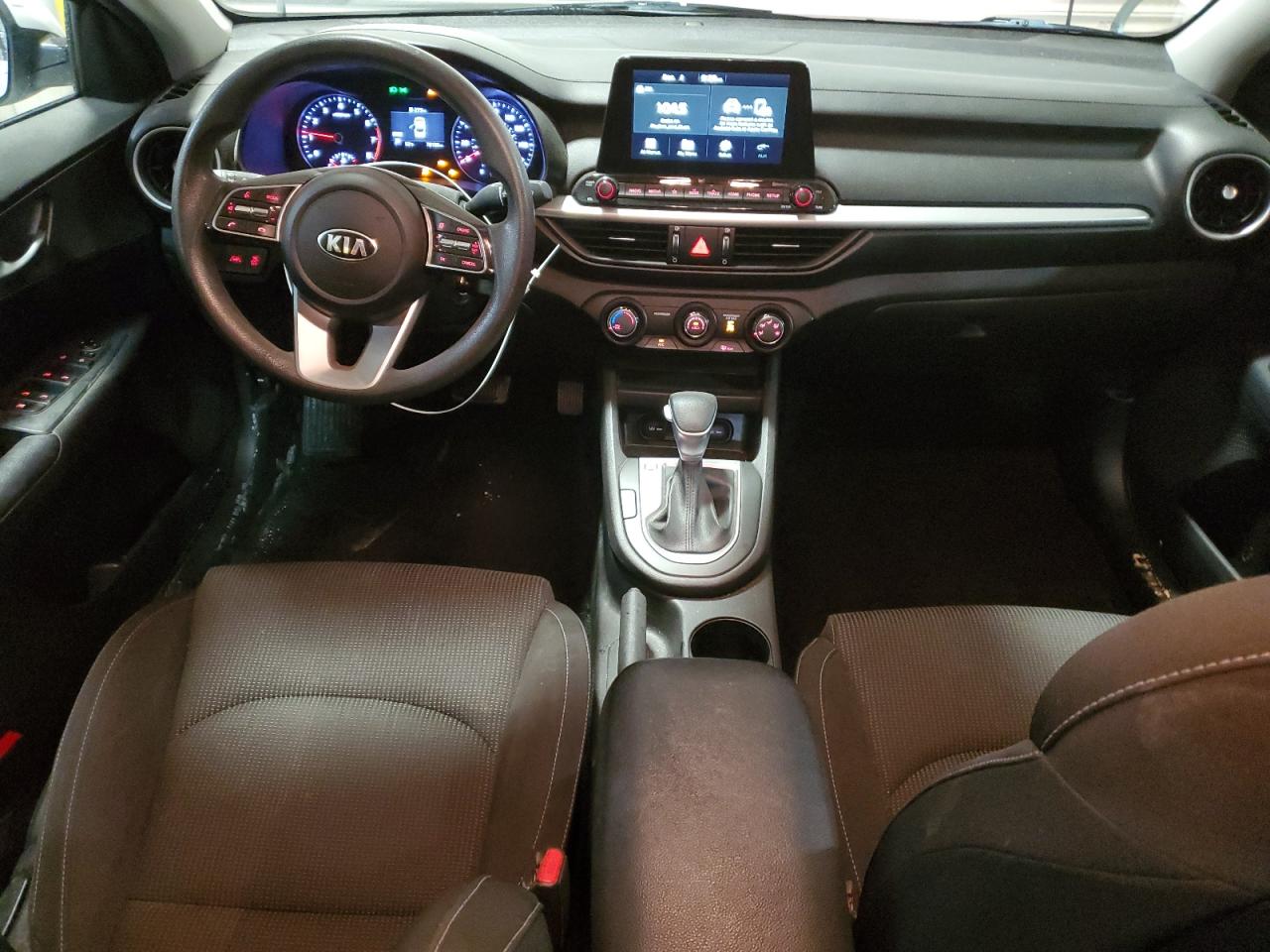 2021 Kia Forte - Image 8