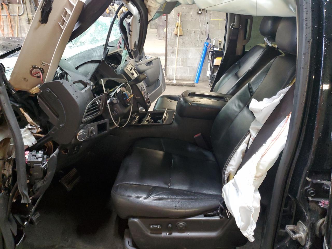 2012 GMC Yukon - Image 7