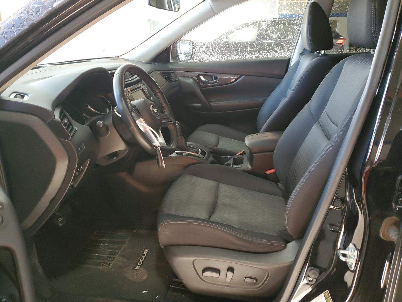 2018 Nissan Rogue - Image 7