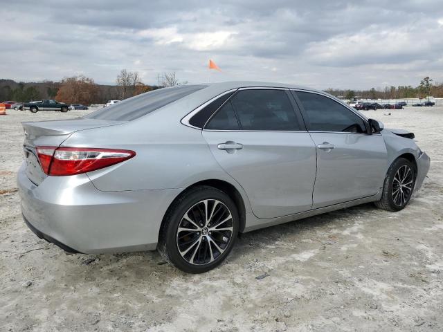  TOYOTA CAMRY 2016 Серебристый