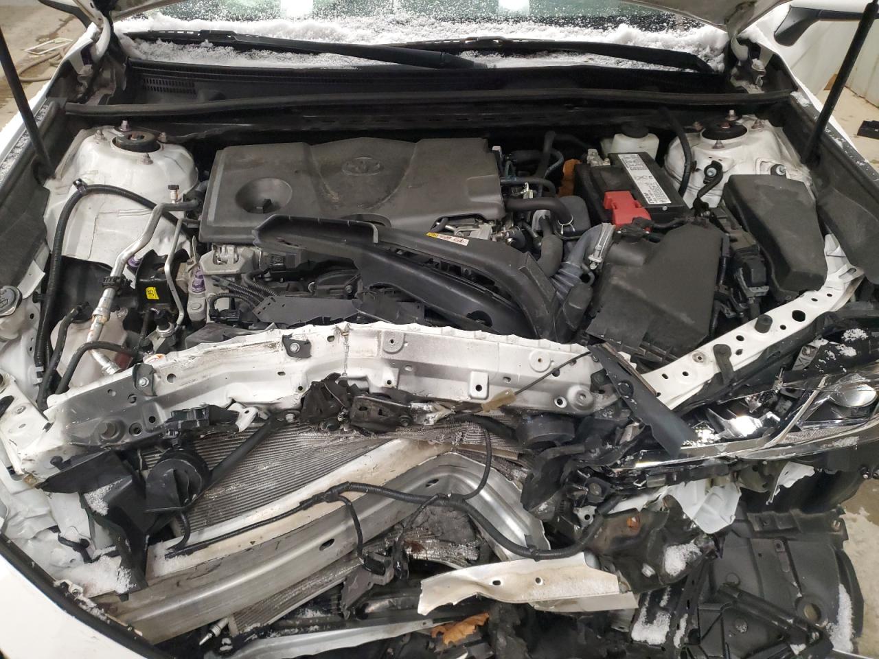 2019 Toyota Camry - Image 13