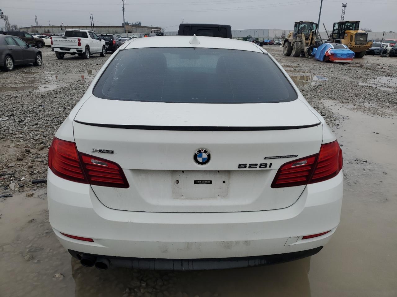 2014 BMW 528 Xi VIN: WBA5A7C52ED618811 Lot: 84493444