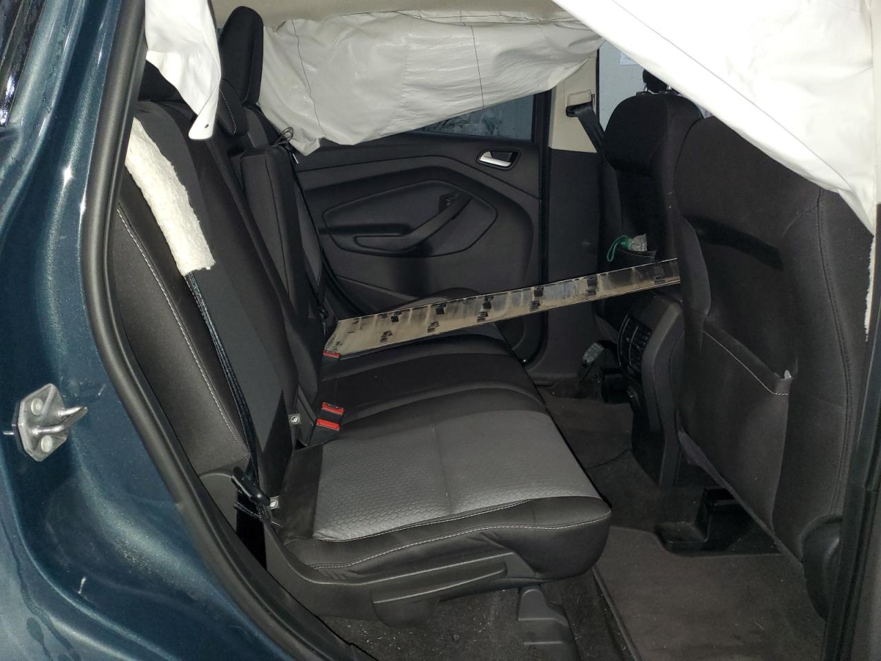 2019 Ford Escape - Image 12