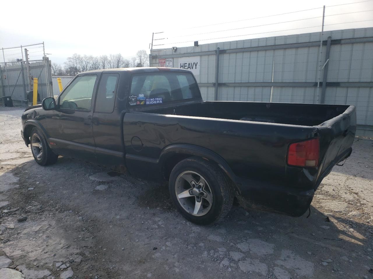 1994 Chevrolet S-10 Pickup - Image 2