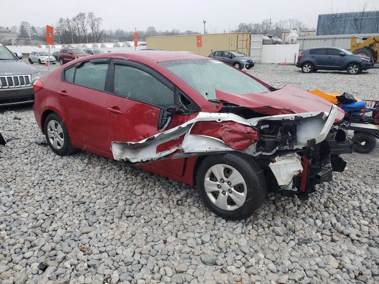 VIN KNAFX4A66F5270147 2015 KIA FORTE no.4