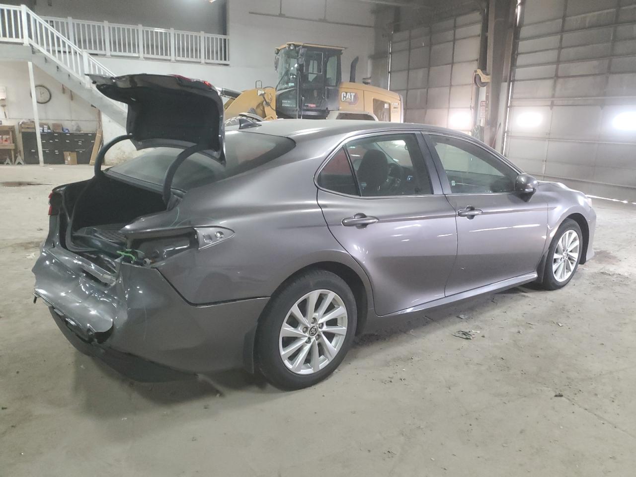 2021 Toyota Camry - Image 3