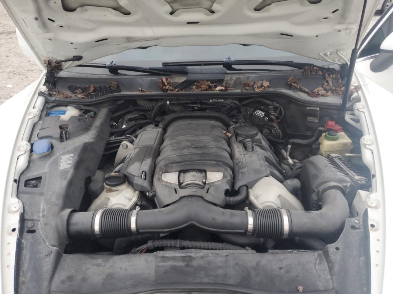 2012 Porsche Cayenne S VIN: WP1AB2A23CLA49026 Lot: 84497784