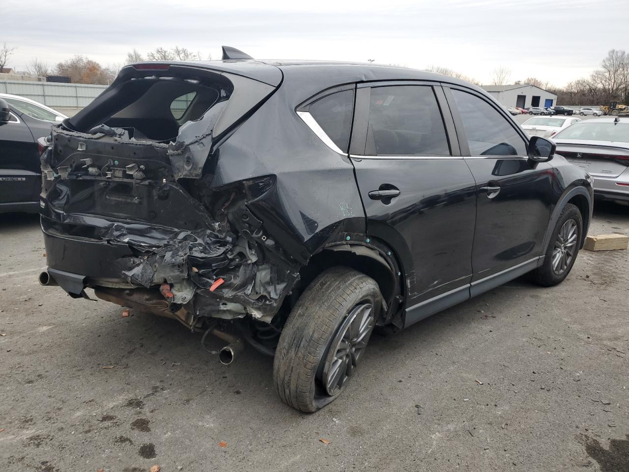 2017 Mazda CX-5 - Image 3