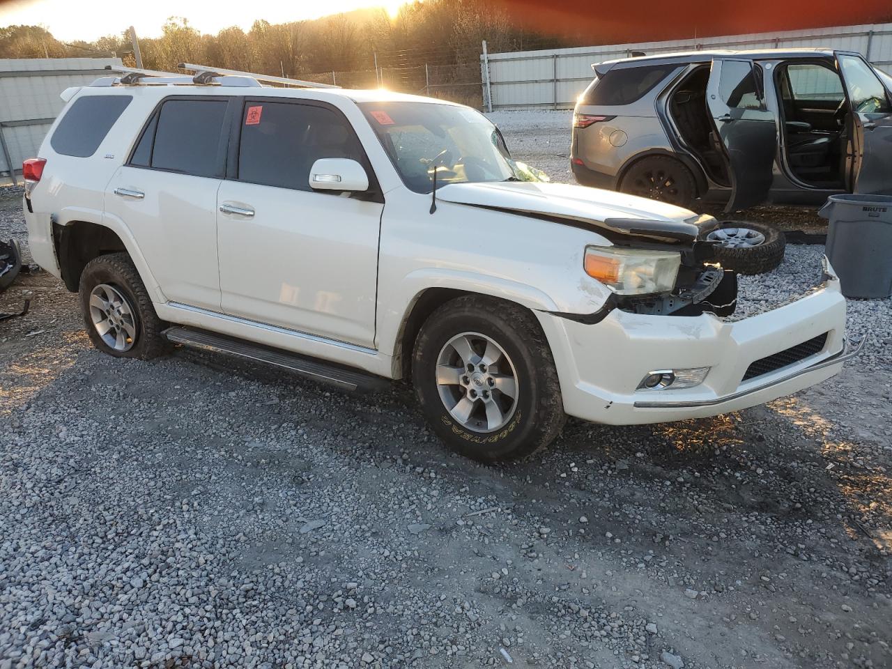 2010 Toyota 4Runner - Image 4