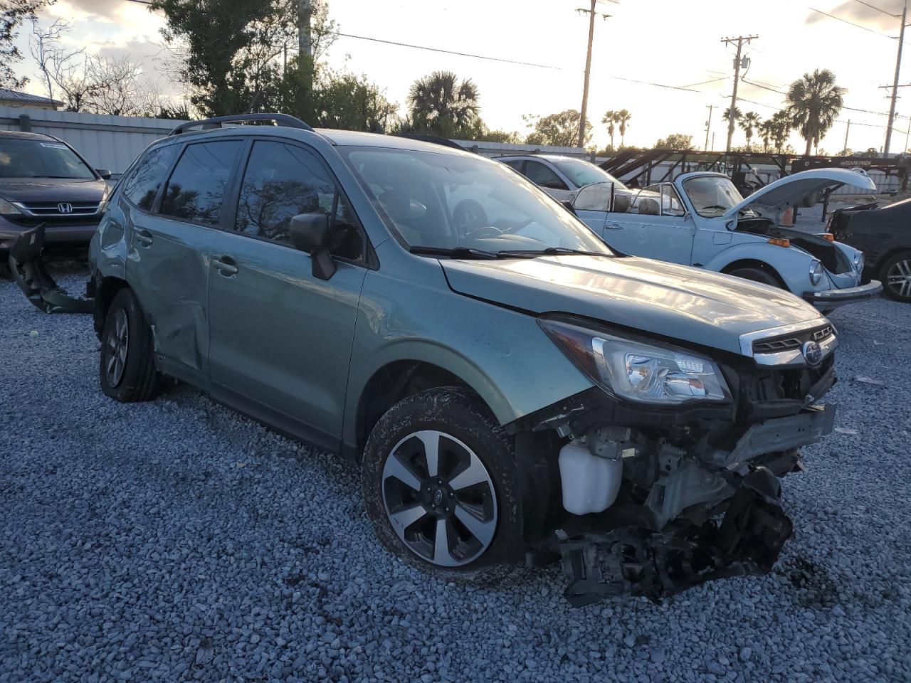 VIN JF2SJABC2JH477519 2018 SUBARU FORESTER no.4