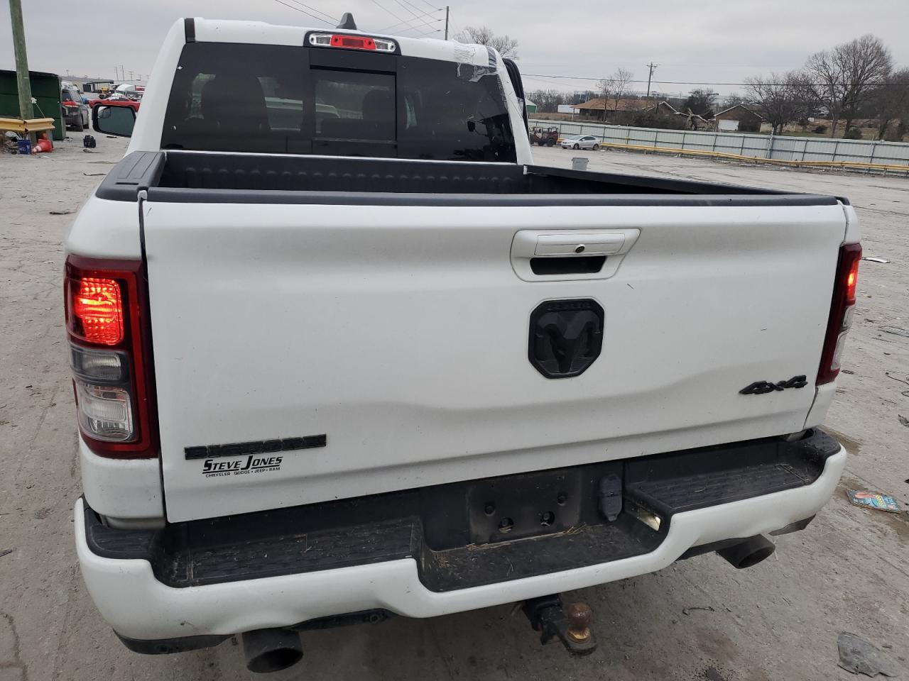 2021 RAM 1500 - Image 6