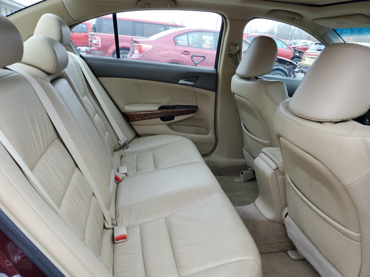 2009 Honda Accord - Image 10