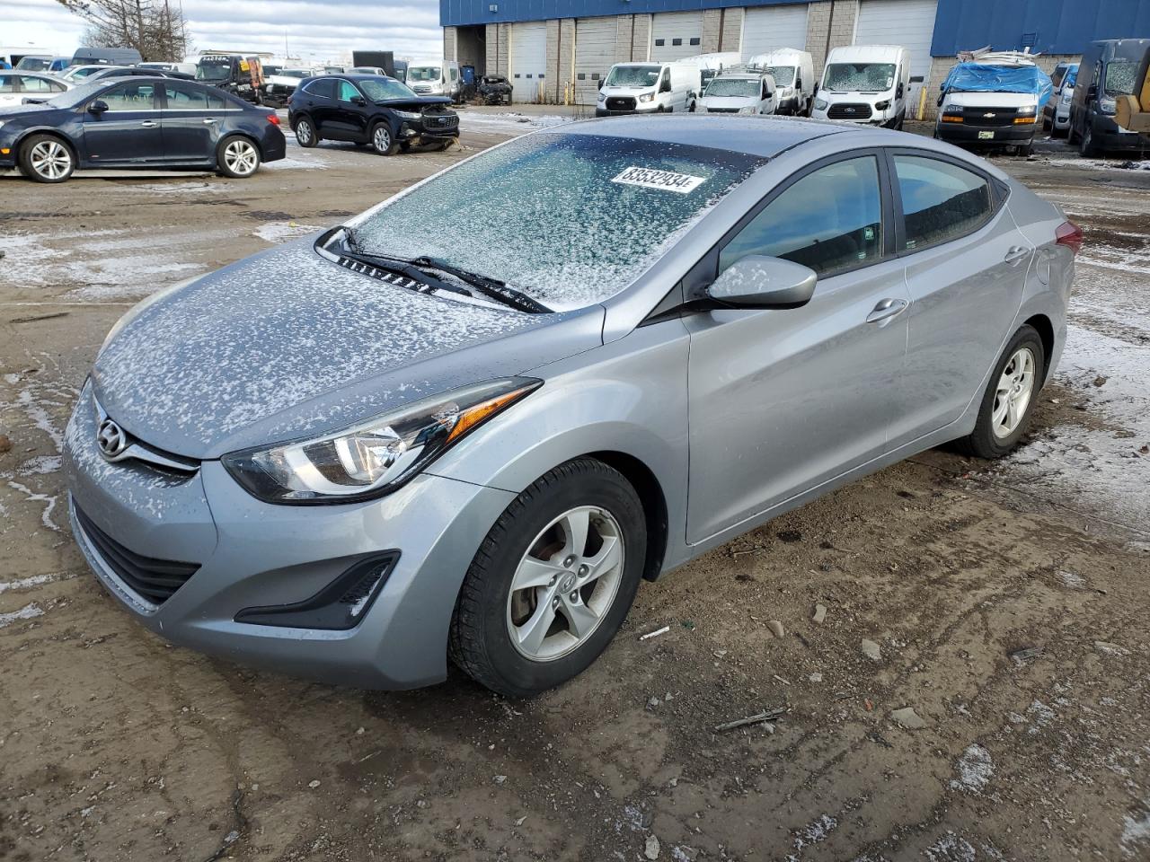 5NPDH4AE6FH639460 2015 HYUNDAI ELANTRA - Image 1