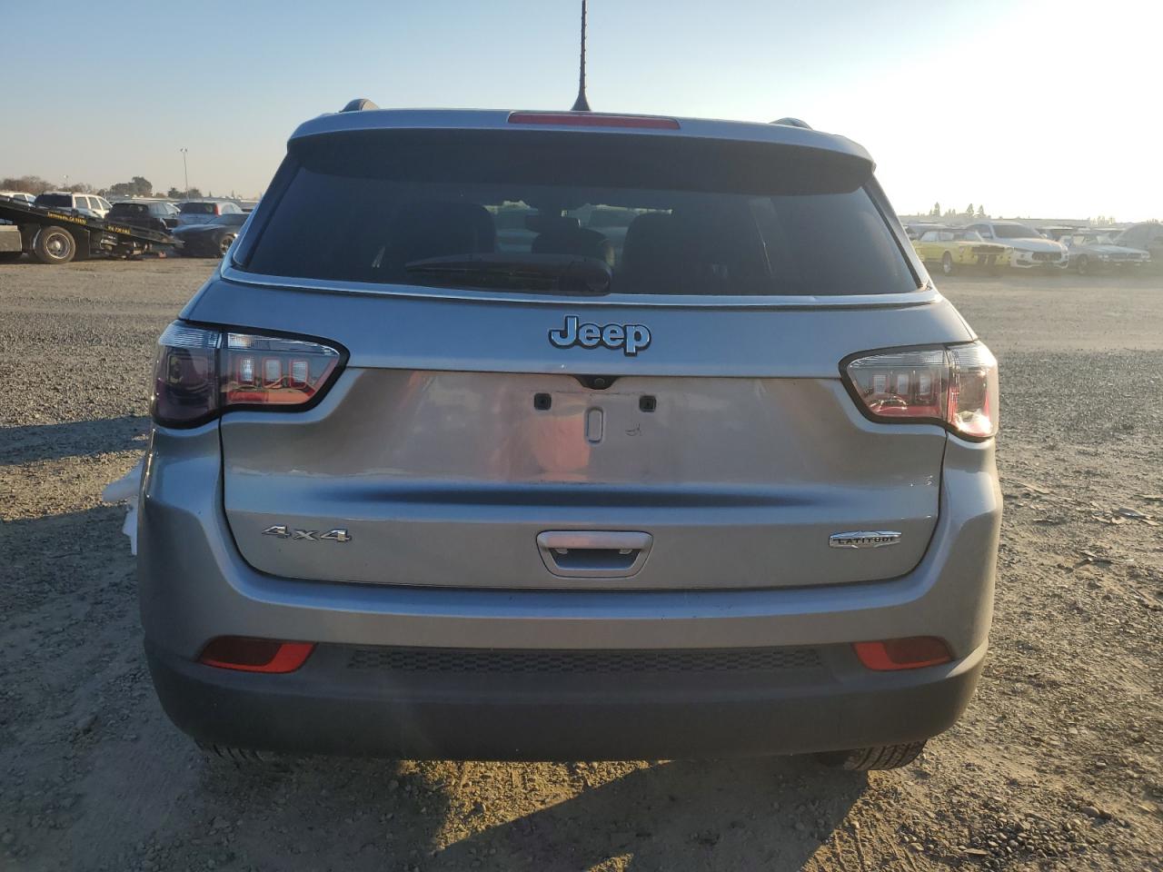 2020 Jeep Compass - Image 6