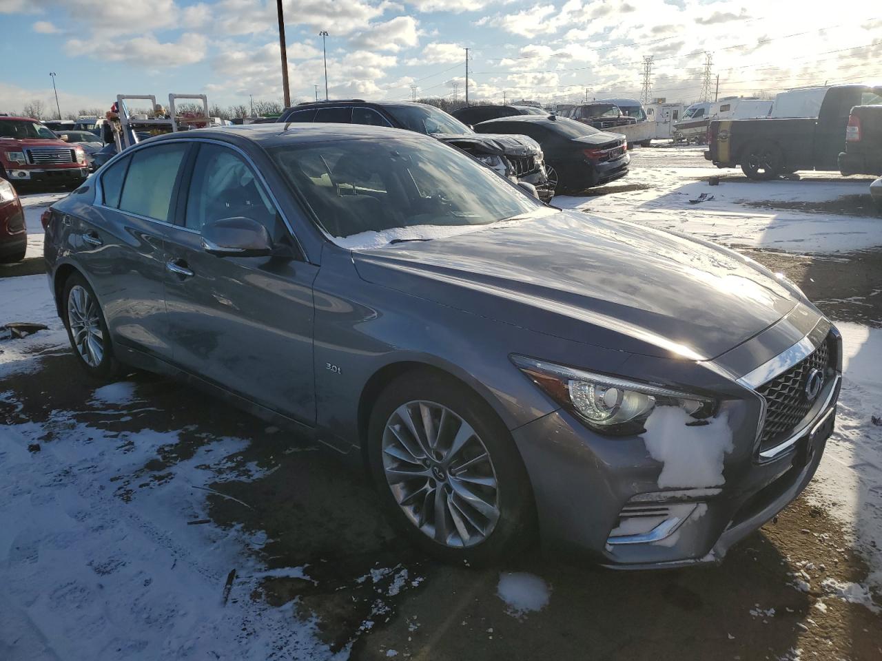 VIN JN1EV7AR4KM552600 2019 INFINITI Q50 no.4