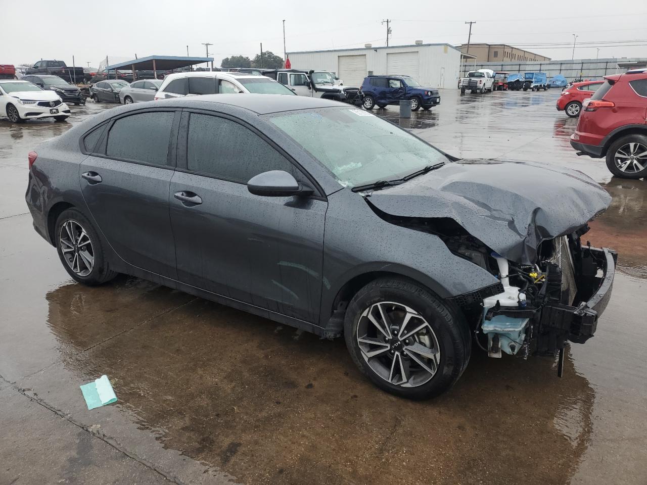 2022 Kia Forte - Image 4